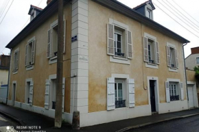 Grand appartement 4 étoiles à 800m de la mer